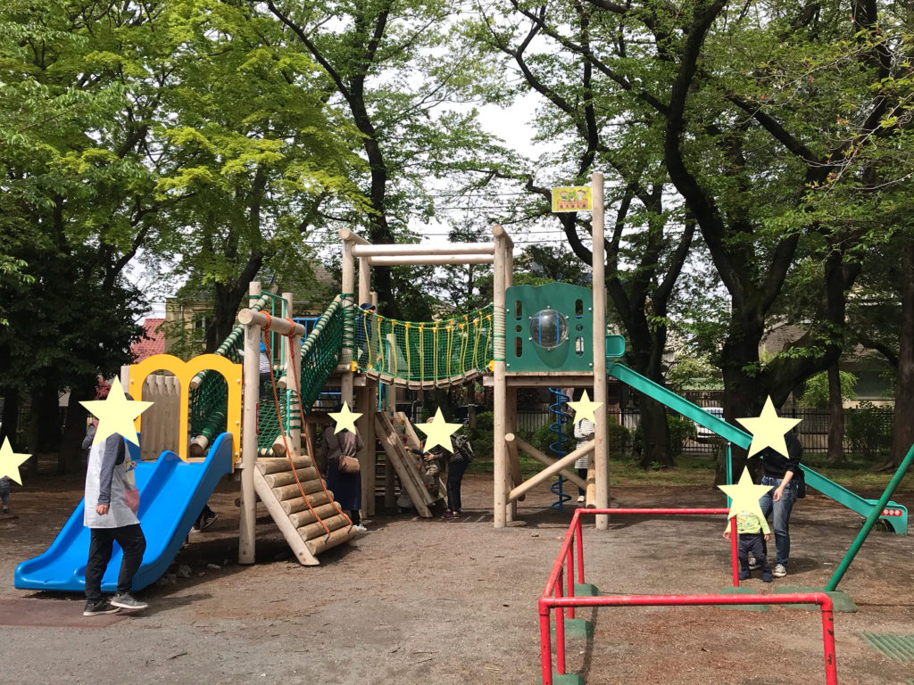 【西久保公園】超たのしい！木製複合遊具＆森林浴ができる癒しの公園＠武蔵野市